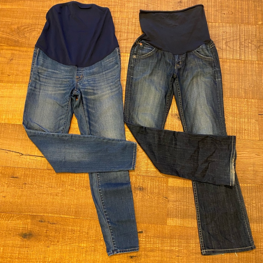 Lot of two maternity jeans
